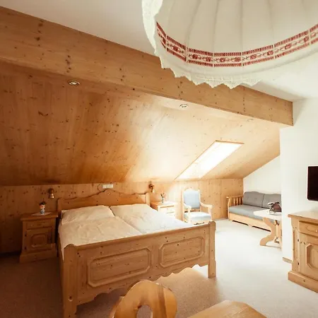 Fruehstueckspension Windlegern Neukirchen (Altmunster)